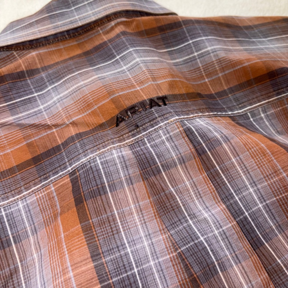 ARIAT Pro Series Button Down Mens Medium Brown Plaid Western Vented Shirt - Picture 11 of 14